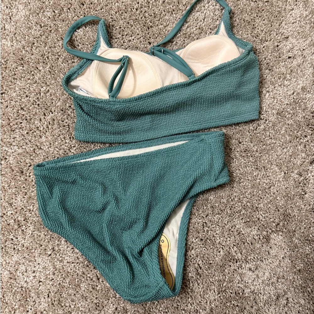 Textured Bikini Set - Picture 2 of 2